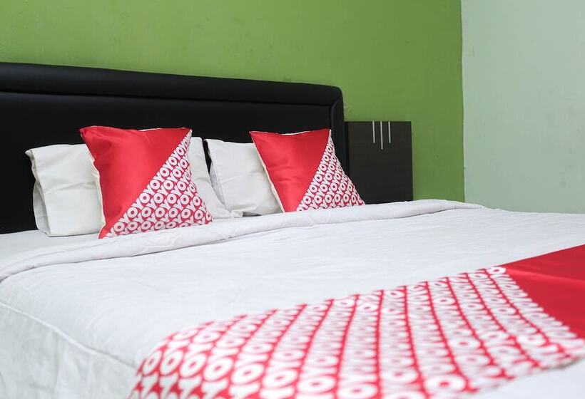 فندق Royal Borneo Guesthouse By Oyo Rooms