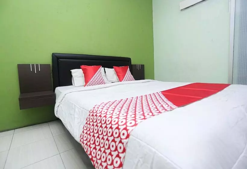 Hotelli Royal Borneo Guesthouse By Oyo Rooms
