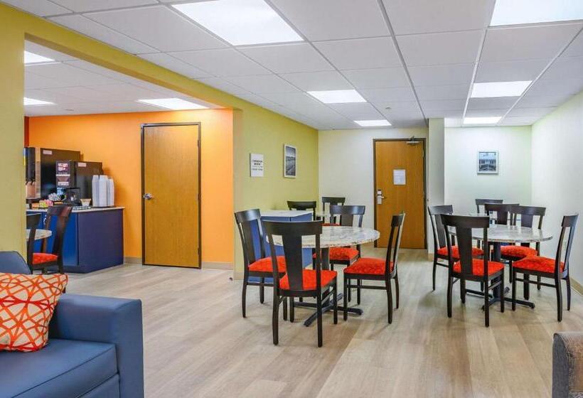 酒店 Suburban Studios Hammond