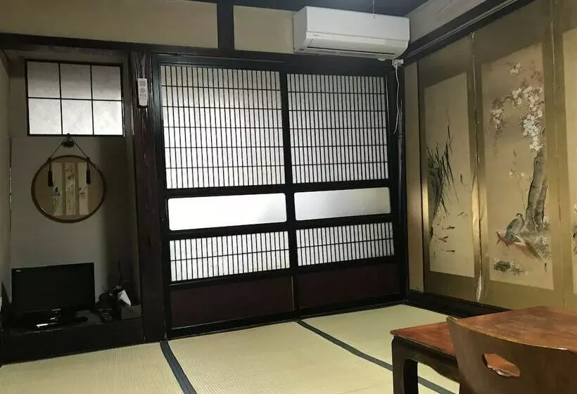 Kanazawaya Ryokan