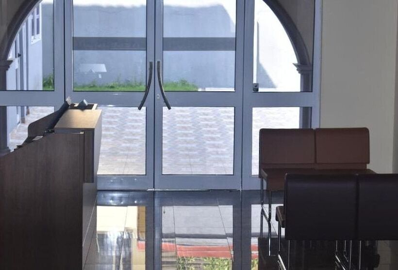 Pension Home From Home Ghana Guesthouse