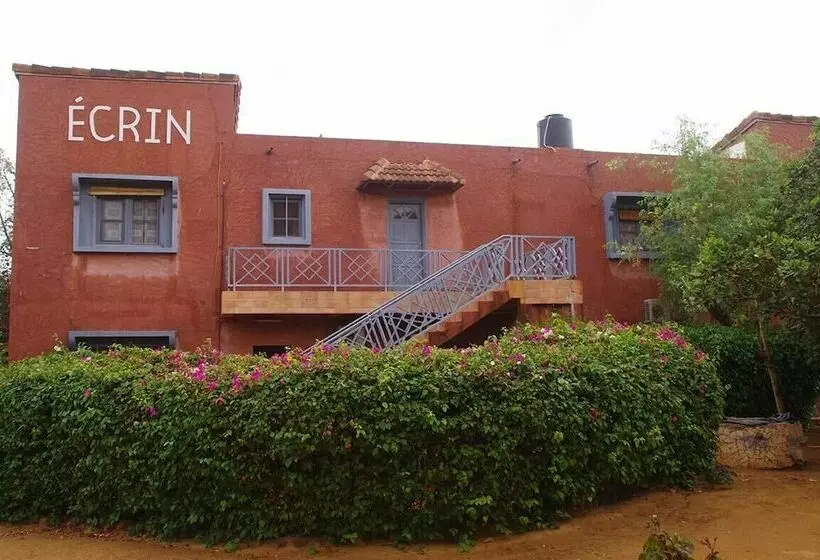 پانسیون L'ecrin