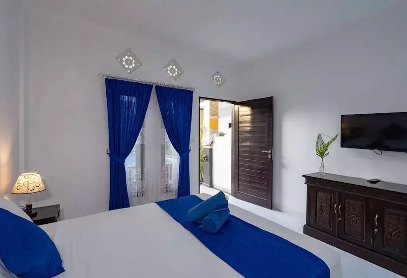 簡易ホテル Nusa Sentana Lembongan Bali