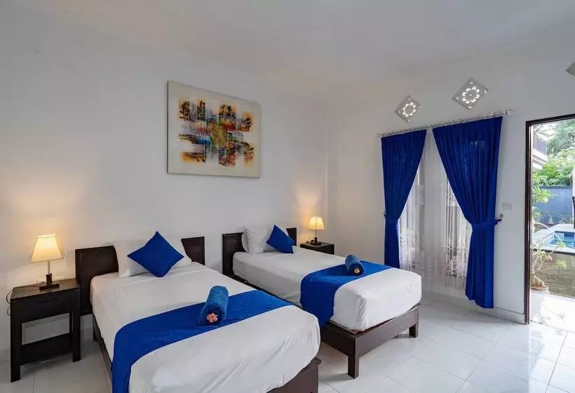 簡易ホテル Nusa Sentana Lembongan Bali