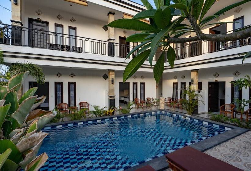 مسافرخانه Nusa Sentana Lembongan Bali