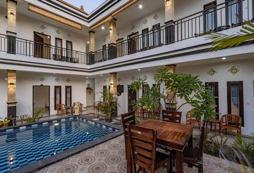 مسافرخانه Nusa Sentana Lembongan Bali