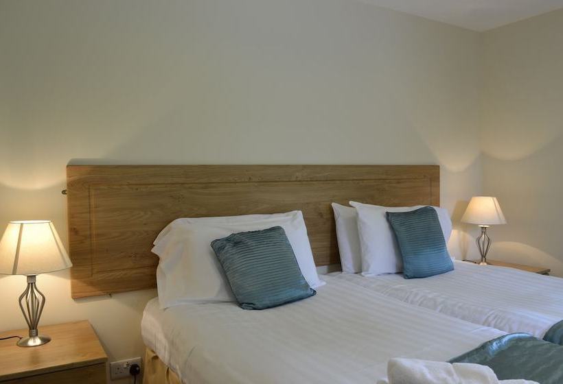 Auchendennan Farm Cottage