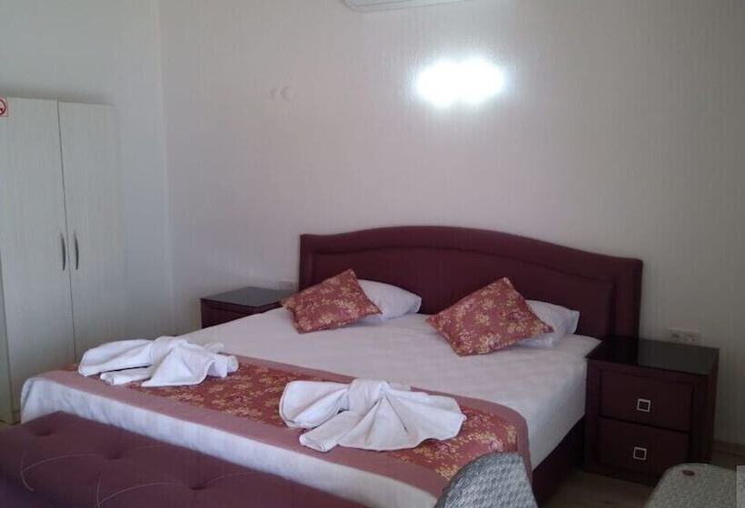 مبيت وإفطار Rota