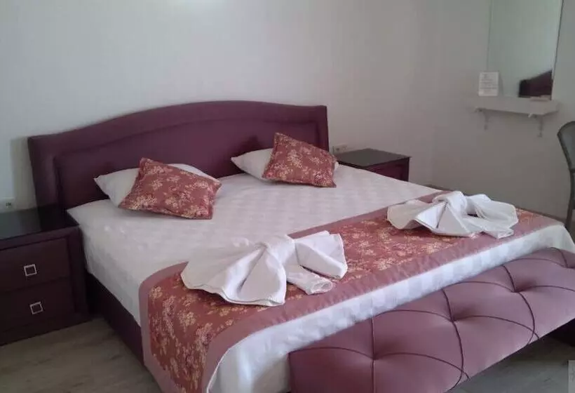 Aamiaismajoitus (B&B) Rota