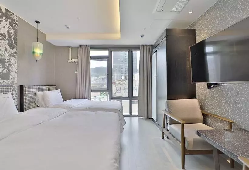 Busan Seomyeon Yuna Hotel Business