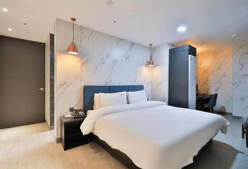 Busan Seomyeon Yuna Hotel Business