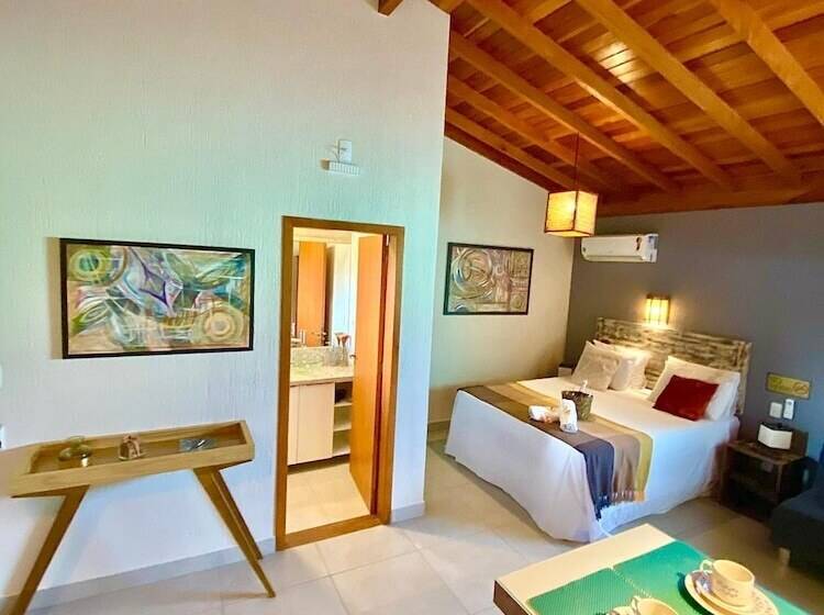 مسافرخانه Pousada Rosa Karioka