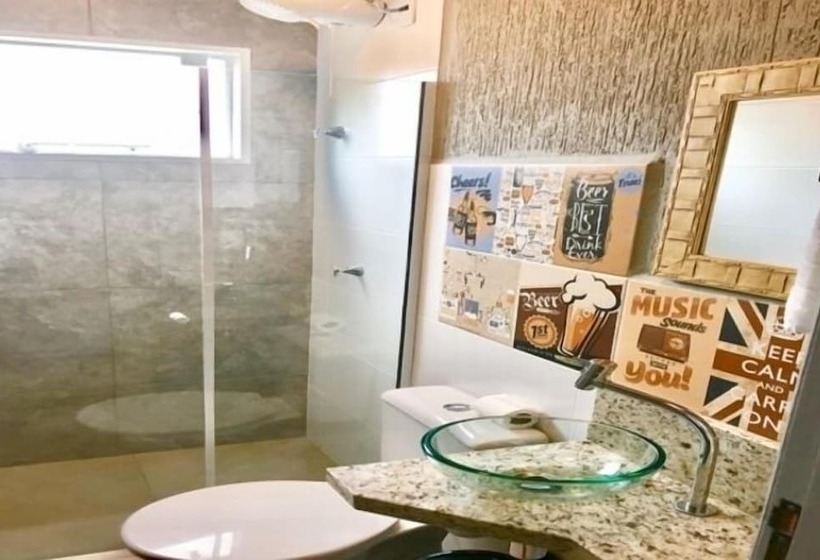 مسافرخانه Pousada Rosa Karioka