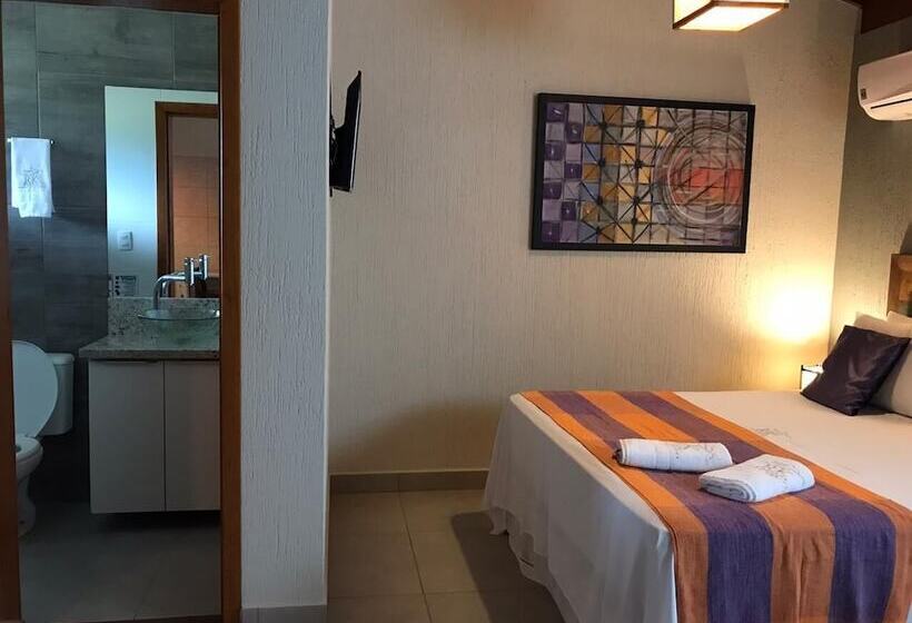 مسافرخانه Pousada Rosa Karioka