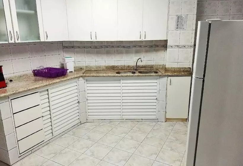 Hostel Guaratuba Connection Pr