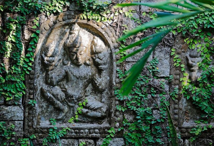 هتل Ngapalii Bay Villas & Spa