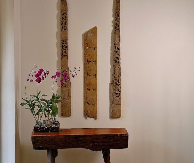 هتل Ngapalii Bay Villas & Spa