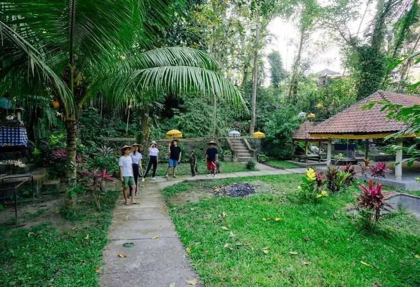 پانسیون Bakungan Dijero Homestay