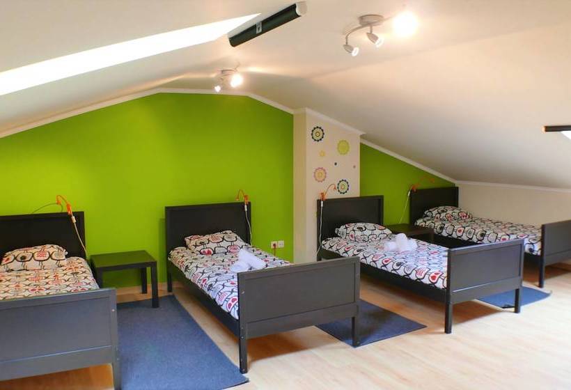 Пансион Surf Royal Guest House