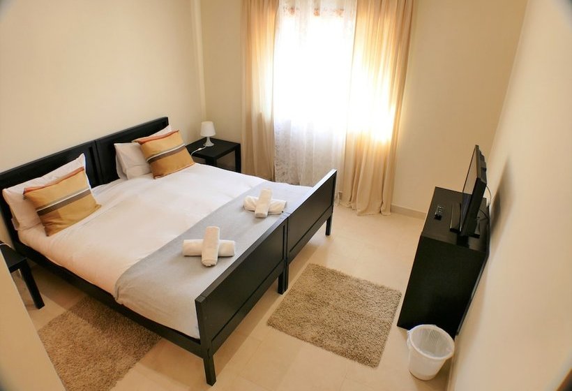 Пансион Surf Royal Guest House