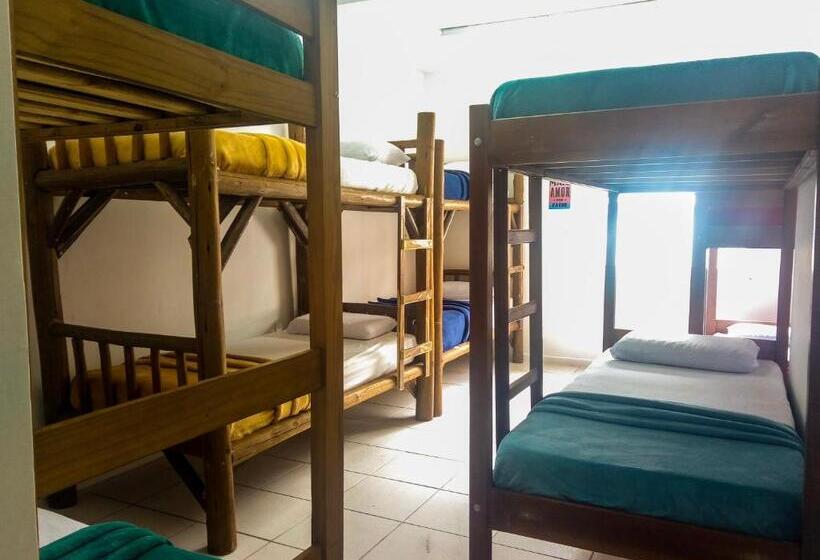 Pequi Hostel