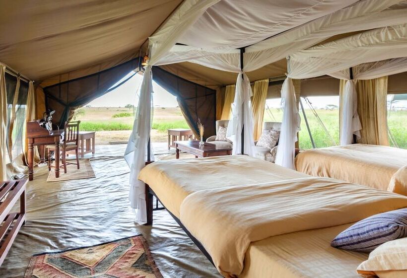 هتل Serengeti Woodlands Camp