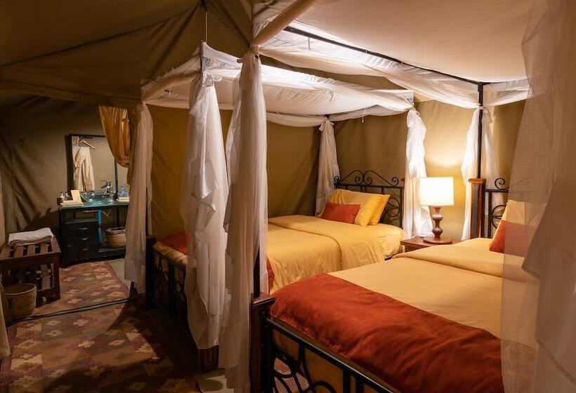 هتل Serengeti Woodlands Camp