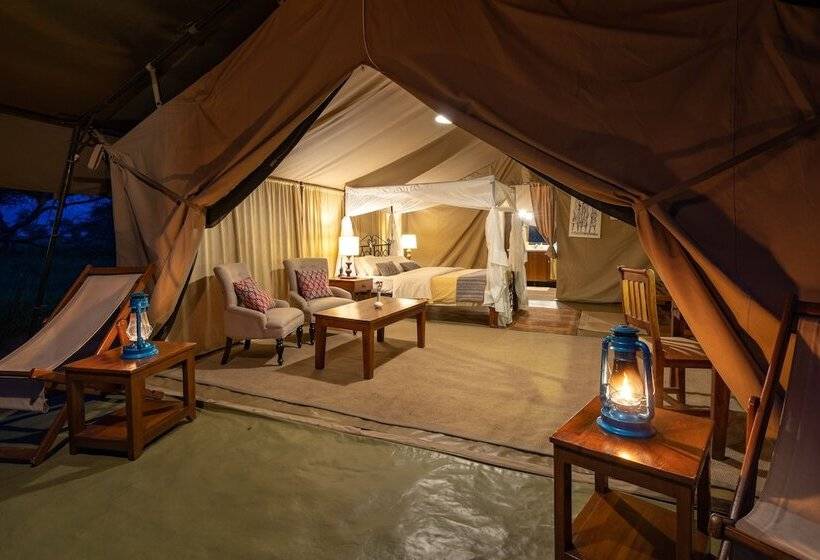 هتل Serengeti Woodlands Camp