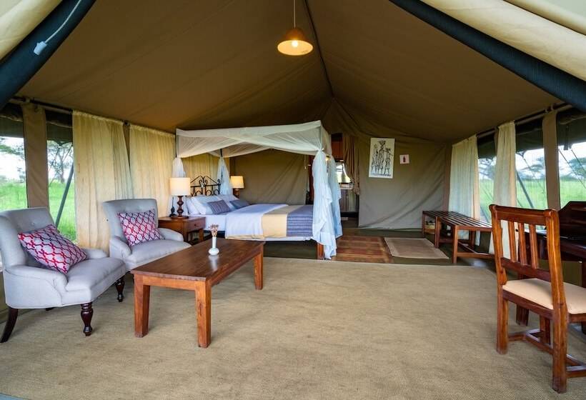 هتل Serengeti Woodlands Camp