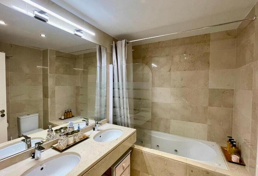 Casares Beach Golf Apartment With Private Garden Direct Pool Access