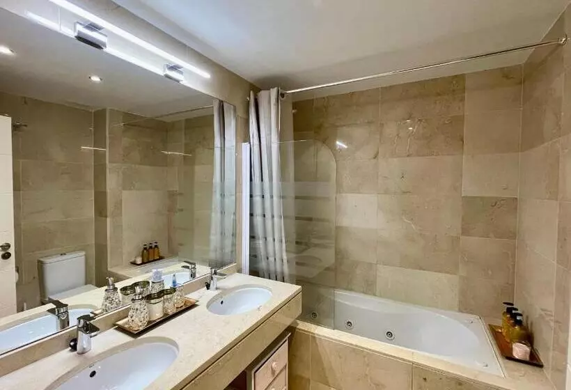 Casares Beach Golf Apartment With Private Garden Direct Pool Access