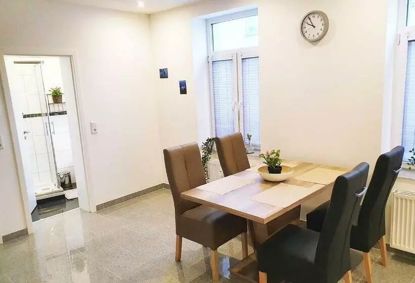 Work & Stay In Kleve Iiii