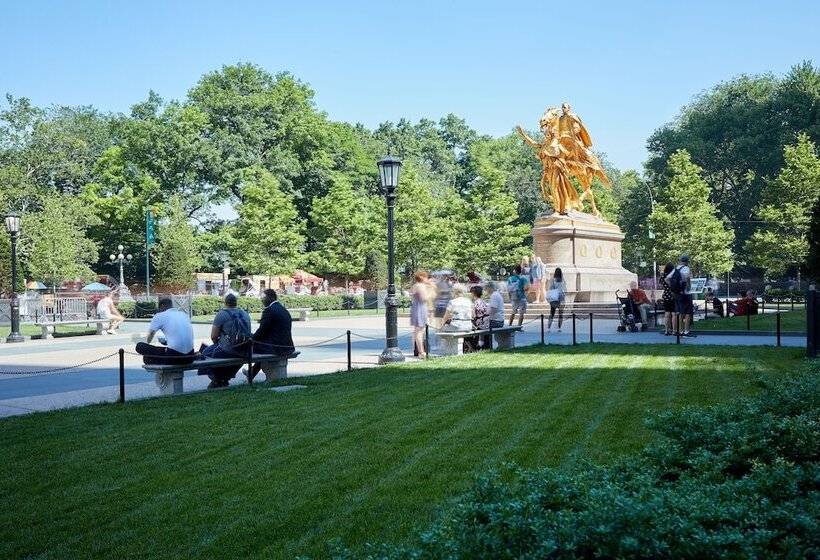 酒店 5th & 55th Residence Club