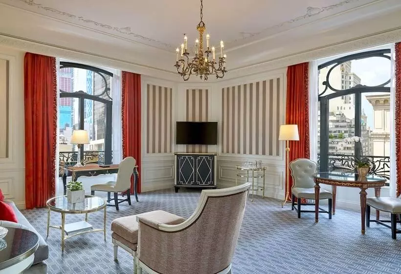 هتل 5th & 55th Residence Club