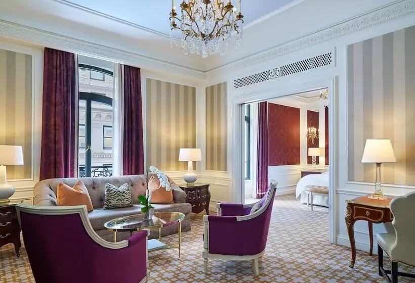 هتل 5th & 55th Residence Club