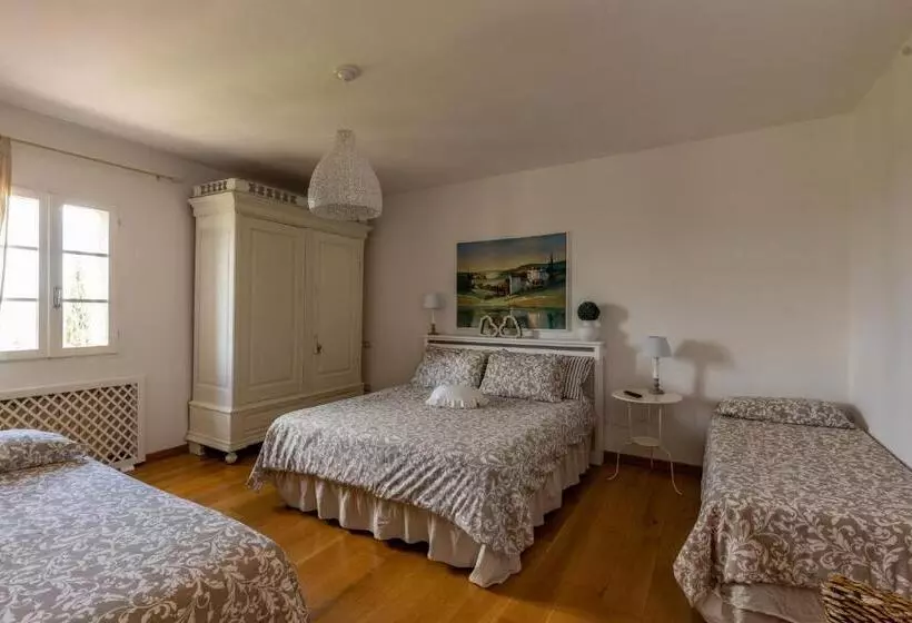 ホテル Agriturismo Percenna
