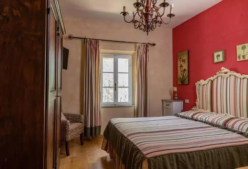 ホテル Agriturismo Percenna