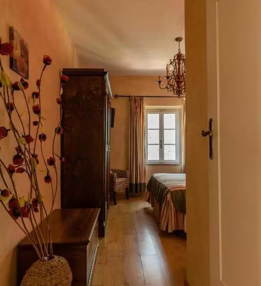 ホテル Agriturismo Percenna