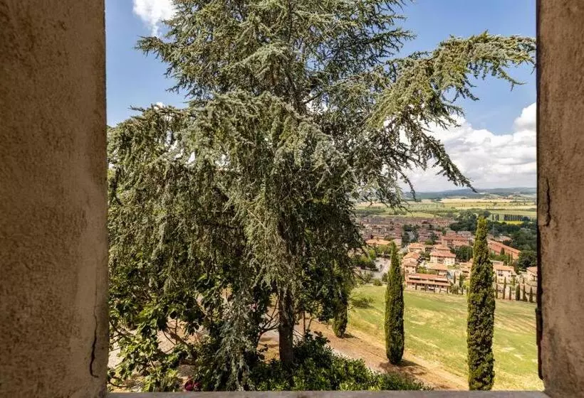 ホテル Agriturismo Percenna
