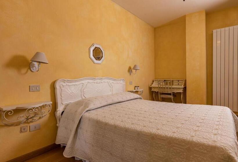 בית מלון כפרי Agriturismo Percenna