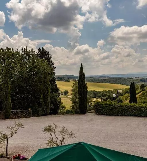 ホテル Agriturismo Percenna