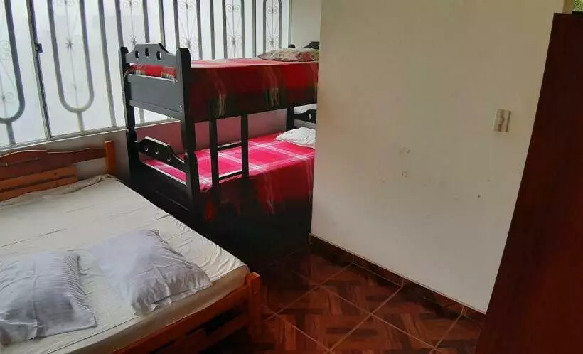 ホテル Centro Vacacional Y Recreativo La Ermita   Sasaima