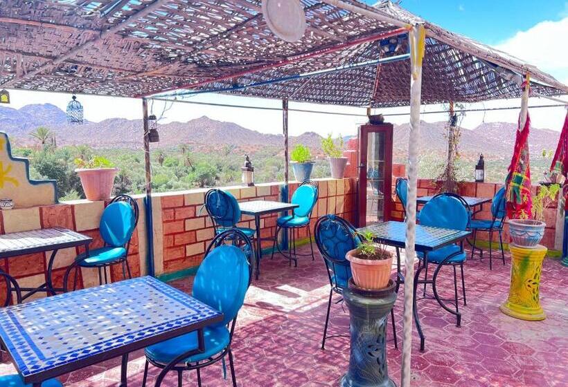 پانسیون La Maison Traditionnelle Hôtel Et Guesthouse