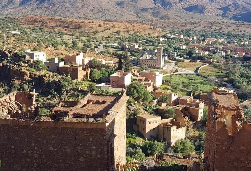 پانسیون La Maison Traditionnelle Hôtel Et Guesthouse