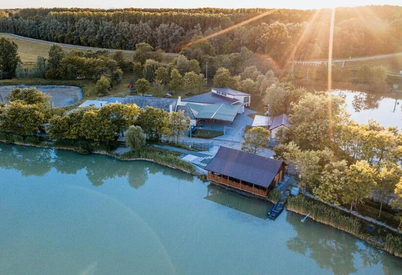 Pensjonat Tíztó Vendégház