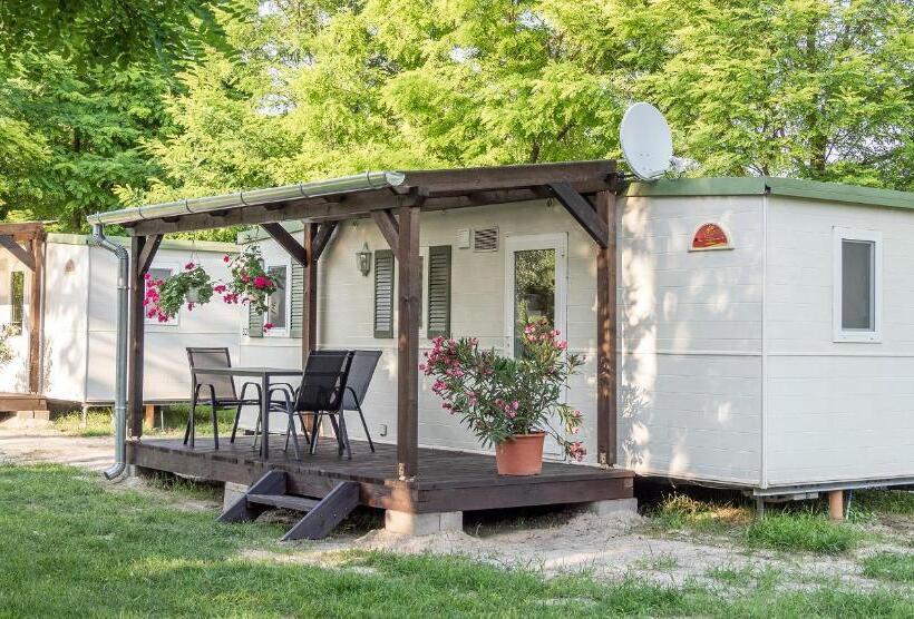 Pensjonat Tíztó Vendégház