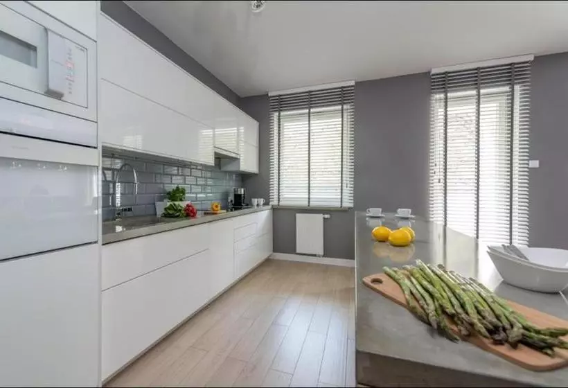 P&o Apartments Piekna