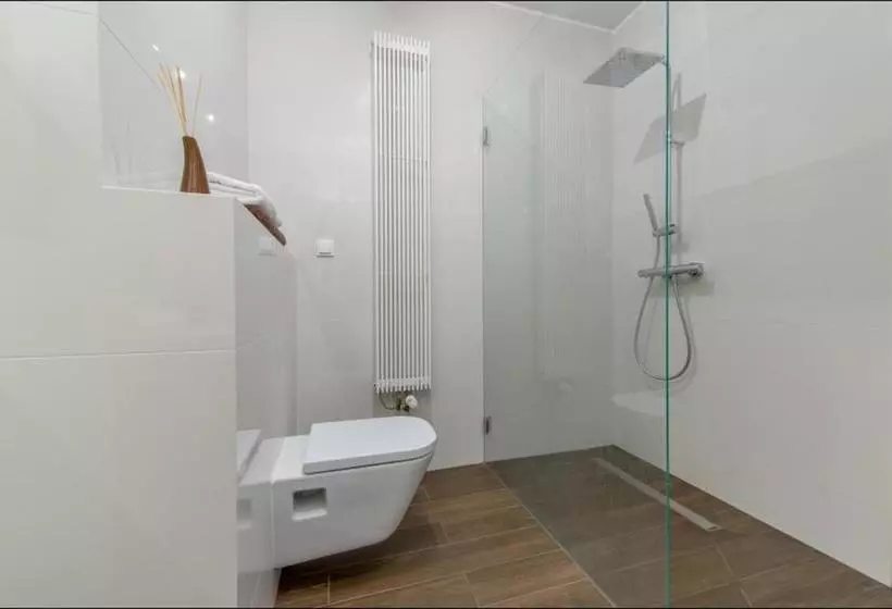P&o Apartments Piekna