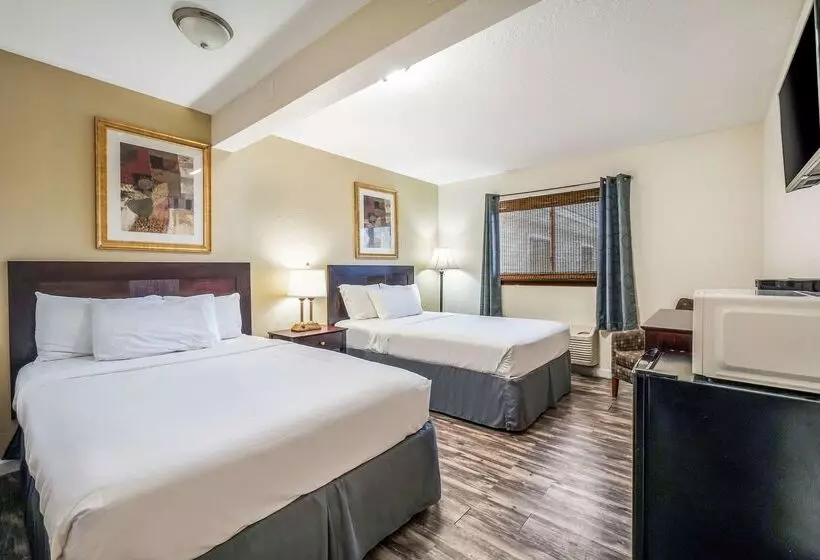 בית מלון כפרי Americas Best Value Inn Marquette