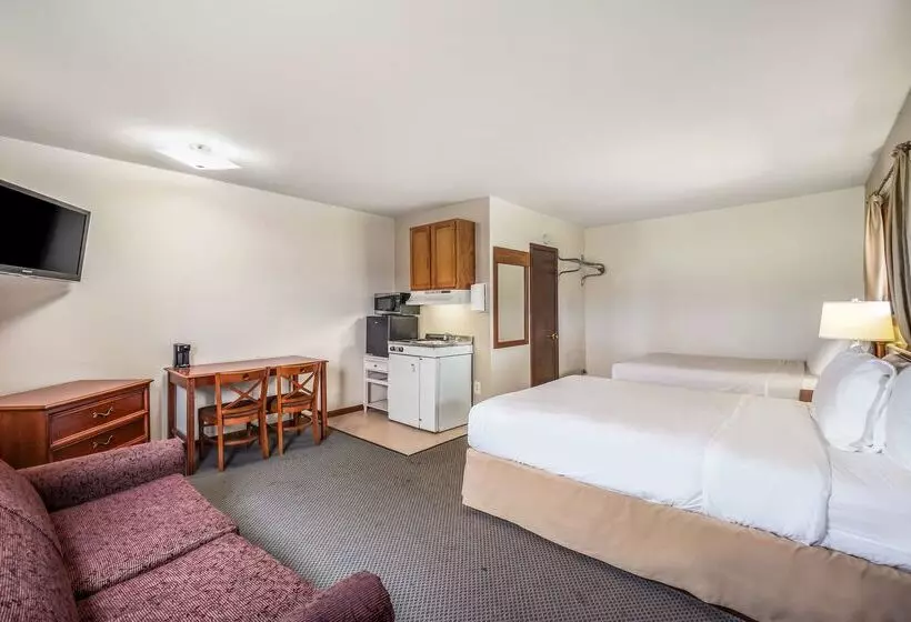 בית מלון כפרי Americas Best Value Inn Marquette